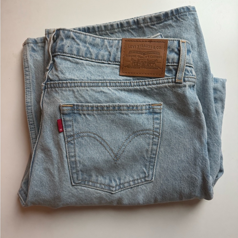 Levi Low Loose Jeans